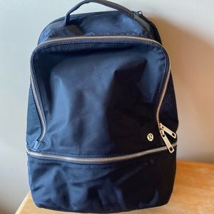 Lululemon City Adventurer Backpack 17L Black/Gold